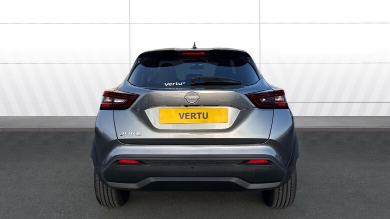 Nissan Juke 1.0 DiG-T N-Connecta 5dr Petrol Hatchback